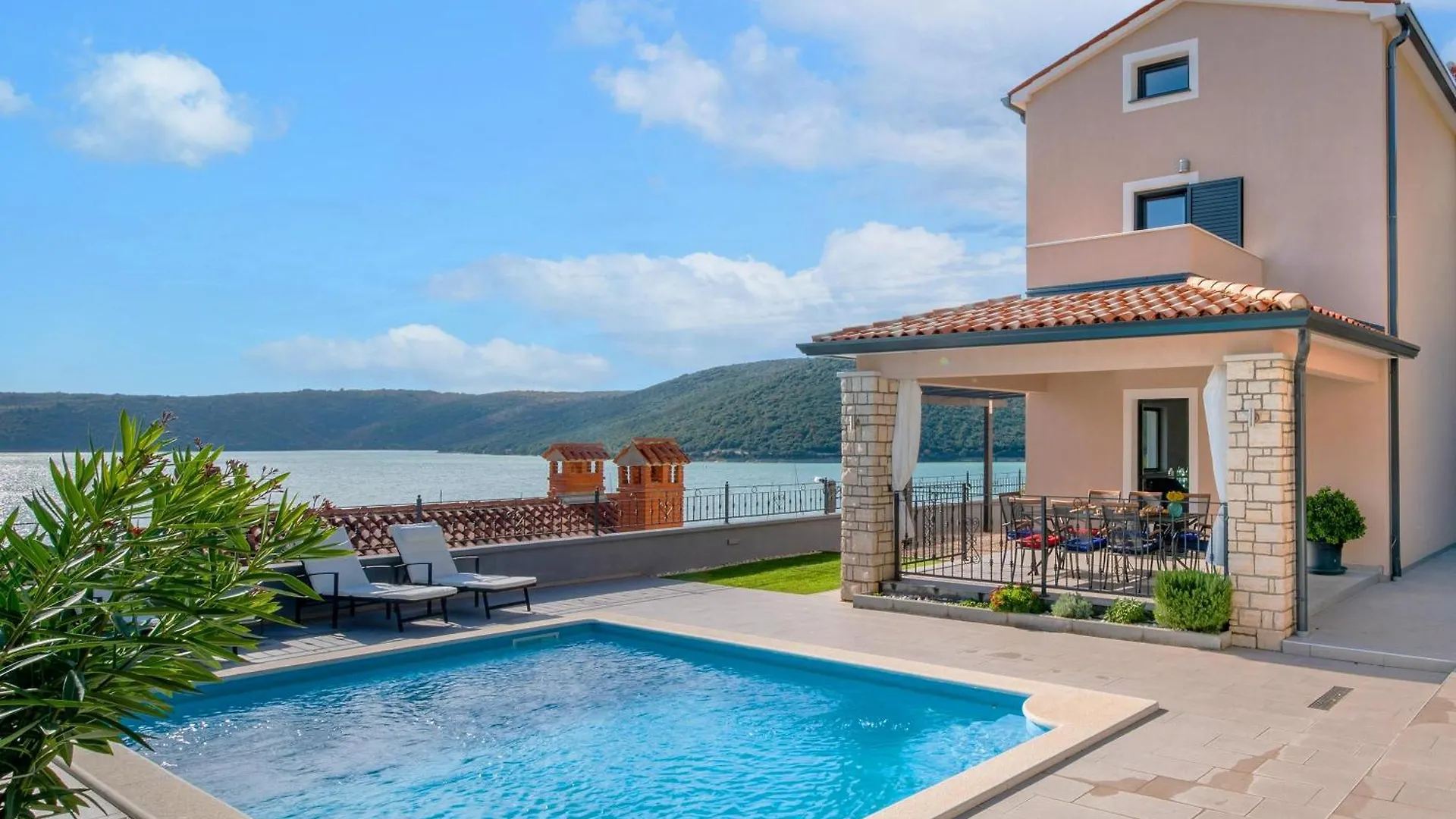 Casa Mia Near The Sea With A Stunning View Villa Trget Holiday home